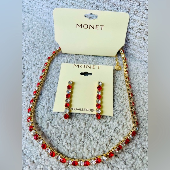 NWT Monet Gold Tone Red Clear Crystal Necklace Drop Earring Set Holiday Gift - Picture 1 of 8